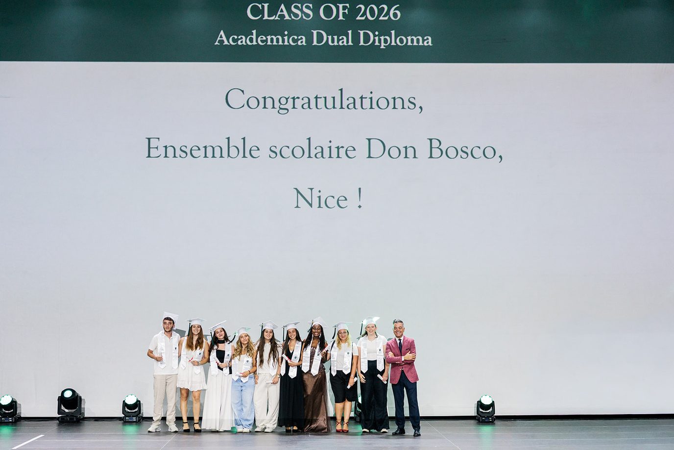 Remise des diplômes Dual Diploma, 6 juillet 2026 Les diplômés du programme Dual Diploma de Don Bosco Nice lors de la remise des diplômes du 6 juillet 2026 à Paris