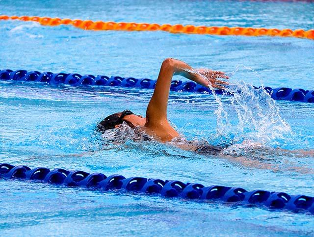 Nageurs de l’Olympic Nice Natation à l’entraînement
